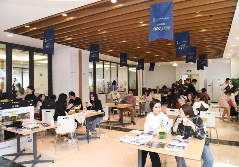 2025年白小姐四肖期期准,探索未来，2025年白小姐四肖期期准的神秘面纱