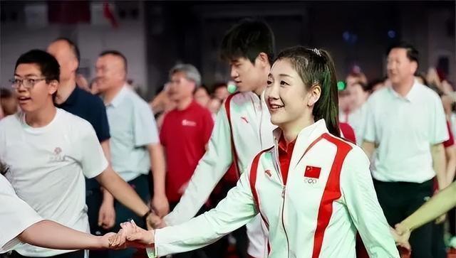 2o24新澳门正版挂牌,探索新澳门，2024正版挂牌的魅力与机遇