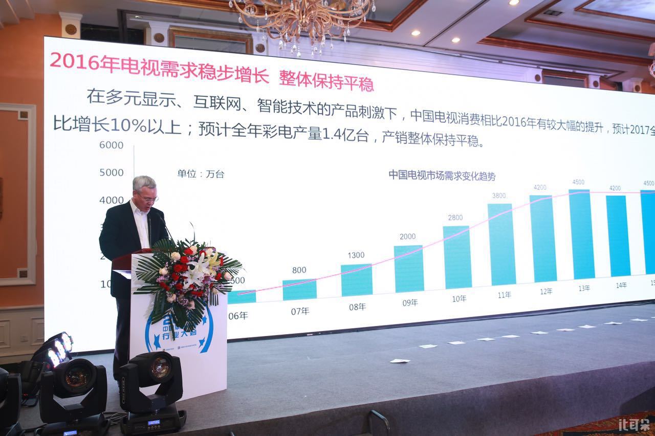2025新澳天天彩免费资料,探索未来财富之路，2025新澳天天彩免费资料
