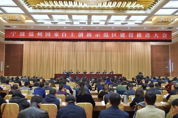 2025年资料免费大全优势优势,迈向未来，探究2025年资料免费大全的显著优势